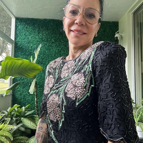 Scala Vintage Floral Leafs Beaded Sequin Top Medium Black Green Red Silk - Picture 5 of 5